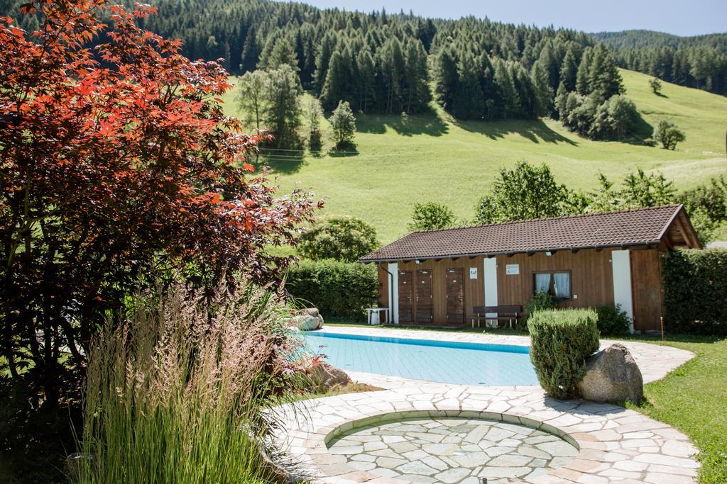Alpine Life Hotel Anabel كاديبيترا المظهر الخارجي الصورة